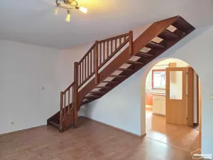 Pronájem rodinného domu, Praha - Újezd nad Lesy, Na Božkovně, 160 m2