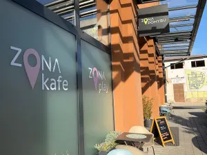 Pronájem bytu 2+kk, Praha, Toužimská, 43 m2