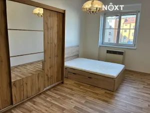 Pronájem bytu 2+kk, Praha - Vršovice, Vršovická, 49 m2