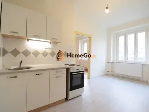 Pronájem bytu 2+kk, Praha - Nusle, Lounských, 45 m2