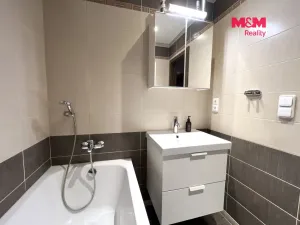 Prodej bytu 3+kk, Praha - Prosek, Bílinská, 55 m2