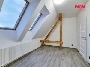 Pronájem bytu 2+kk, Cheb, 26. dubna, 52 m2