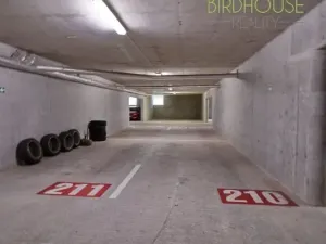 Pronájem bytu 2+kk, Jesenice, Cedrová, 69 m2