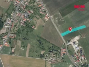 Prodej pole, Bělušice, 3662 m2