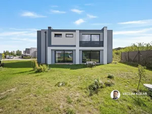 Prodej rodinného domu, Horoušany, K Višňovce, 338 m2