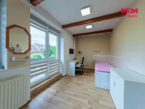 Prodej rodinného domu, Karlovy Vary - Dvory, V Lučinách, 330 m2
