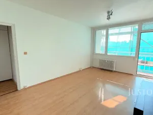 Pronájem bytu 2+1, Ústí nad Labem, Větrná, 69 m2
