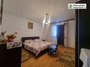 Prodej vícegeneračního domu, Senj, Chorvatsko, 244 m2
