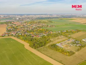 Prodej komerčního pozemku, Ořech, 10265 m2