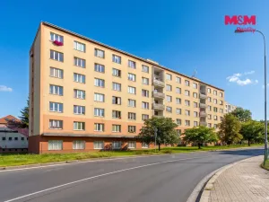 Prodej bytu 1+kk, Karlovy Vary - Stará Role, Fibichova, 18 m2