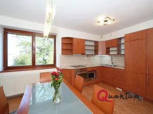 Pronájem rodinného domu, Praha - Kyje, Krčínovo náměstí, 126 m2