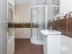 Pronájem kanceláře, Pardubice, Chrudimská, 131 m2