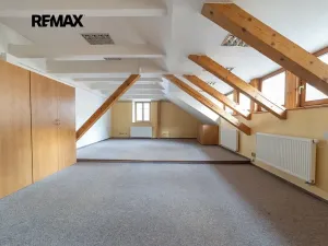 Prodej činžovního domu, Šumperk, nám. Míru, 220 m2