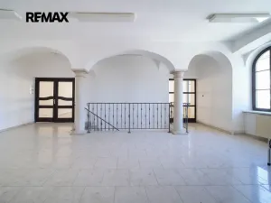 Prodej obchodního prostoru, Králíky, 5. května, 519 m2