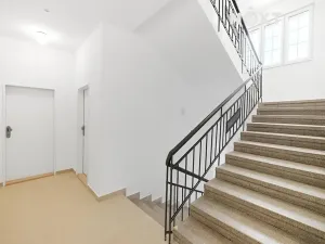 Prodej bytu 1+kk, Praha - Záběhlice, U zákrutu, 33 m2
