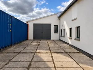 Pronájem skladu, Chýně, Družstevní, 137 m2