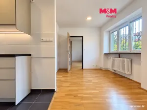 Pronájem bytu 2+1, Praha - Ruzyně, U silnice, 63 m2