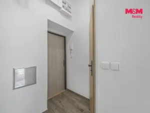 Pronájem bytu 1+1, Trutnov - Poříčí, Voletinská, 48 m2