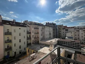 Pronájem bytu 2+kk, Praha - Bubeneč, Sládkova, 45 m2