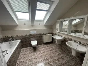 Pronájem rodinného domu, Kamenice, Osadní, 157 m2