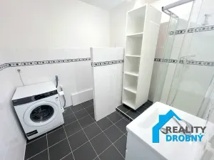 Pronájem bytu 3+1, Děčín, U Tvrze, 65 m2