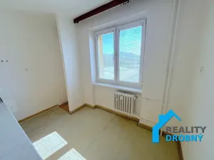 Pronájem bytu 1+1, Děčín, Škroupova, 33 m2