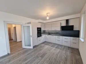Pronájem bytu 3+kk, Praha - Kbely, Sedlářova, 72 m2