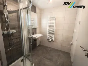 Pronájem bytu 1+kk, Lysá nad Labem, Šípková, 31 m2