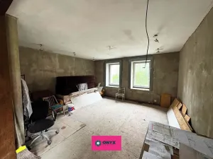 Prodej rodinného domu, Jenštejn, 344 m2