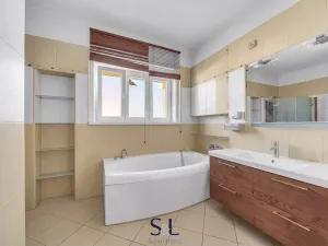 Prodej bytu 2+1, Jičín, Na Tobolce, 83 m2