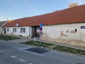 Prodej rodinného domu, Hrušovany u Brna, Palackého, 200 m2