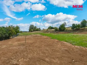 Pronájem zahrady, Milešov, 770 m2