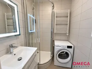 Pronájem bytu 3+1, Praha - Hlubočepy, Lohniského, 63 m2