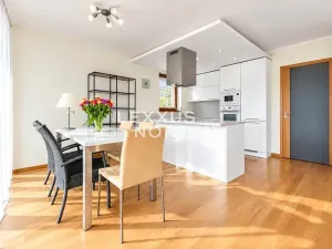Pronájem rodinného domu, Roztoky, Zvoncová, 163 m2