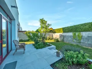 Pronájem rodinného domu, Bašť, Břežanská, 246 m2