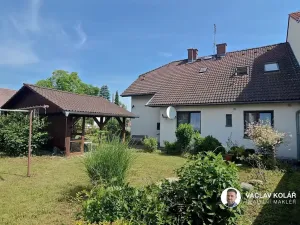 Prodej rodinného domu, Stěžery, Lipová, 196 m2