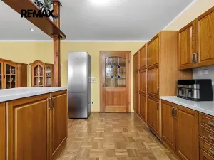 Prodej rodinného domu, Starý Plzenec, Erbenova, 207 m2
