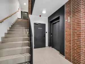 Pronájem bytu 2+kk, Praha - Karlín, Švarcova, 51 m2