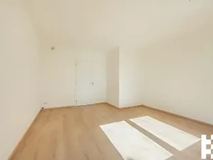 Prodej bytu 1+kk, Praha - Satalice, Za Novákovou zahradou, 33 m2
