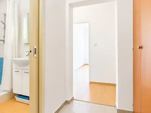 Pronájem bytu 2+kk, Praha - Háje, Hekrova, 42 m2