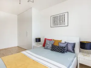 Prodej bytu 2+kk, Praha - Hostavice, U Hostavického potoka, 55 m2