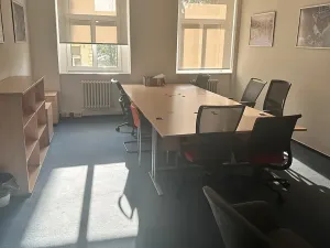 Pronájem kanceláře, Praha - Nusle, Závišova, 178 m2
