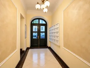Pronájem apartmánu, Praha - Holešovice, Kamenická, 85 m2