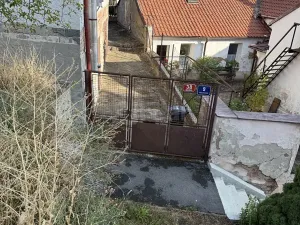 Prodej rodinného domu, Praha - Hrdlořezy, Hrdlořezská, 210 m2
