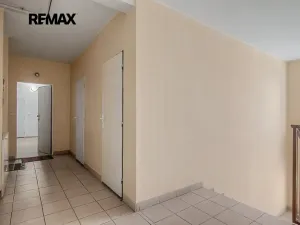Prodej bytu 3+1, Vestec, Na Suchých, 84 m2
