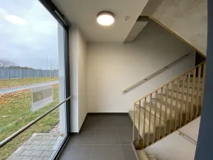 Pronájem bytu 3+kk, Praha - Kbely, Plzákova, 137 m2