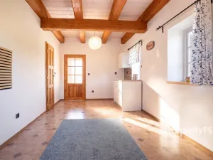 Prodej rodinného domu, Brniště - Hlemýždí, 200 m2