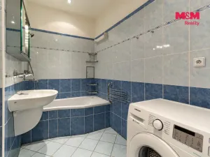 Pronájem bytu 1+1, Praha - Žižkov, Kubelíkova, 63 m2