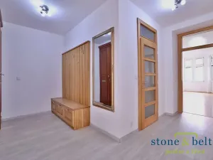 Pronájem bytu 3+1, Praha - Bubeneč, Bubenečská, 116 m2