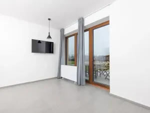 Pronájem atypického bytu, Sedlec, 73 m2